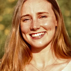 Portrait von Lena Sommer (Beispiel-Profil)